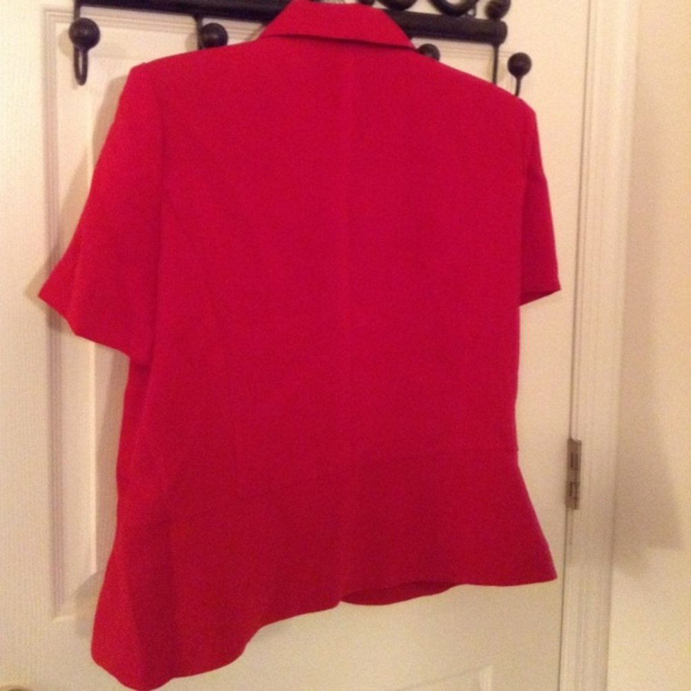Blazer - Picture 3 of 5